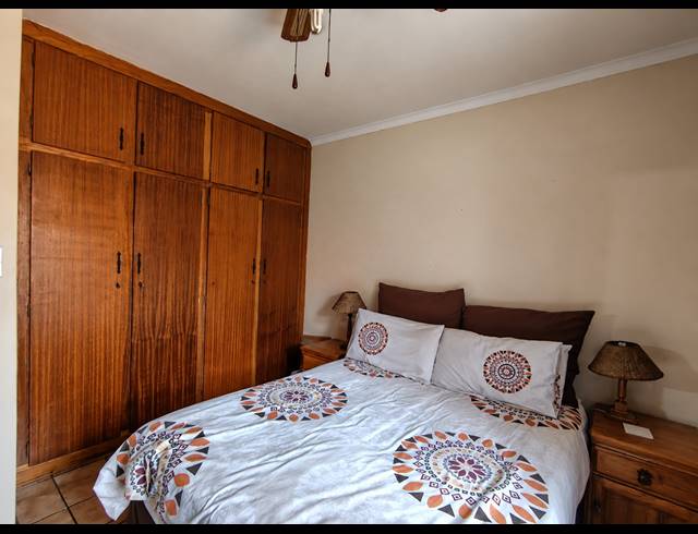 2 BEDROOM TOWNHOUSE FOR SALE IN THREE RIVERS